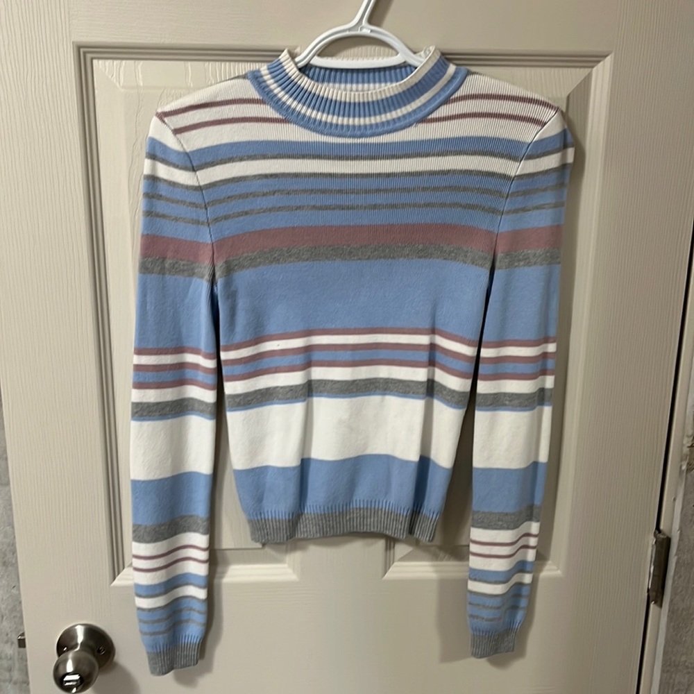 Forever 21 Sweater